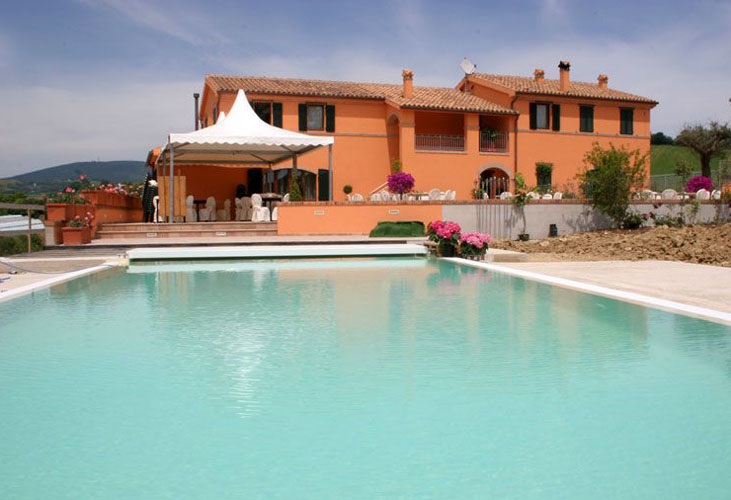 country house villa clelia sirolo.jpg